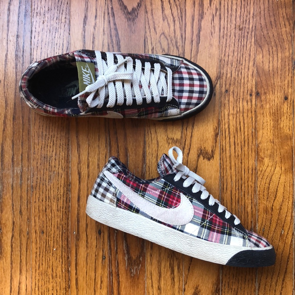 ❌SOLD❌ Nike Blazer Low Classic, Plaid